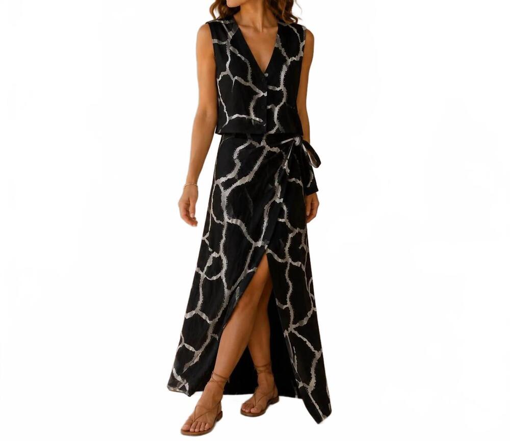 NEW MYSTERY RESORT virelle top and maxi skirt set in black